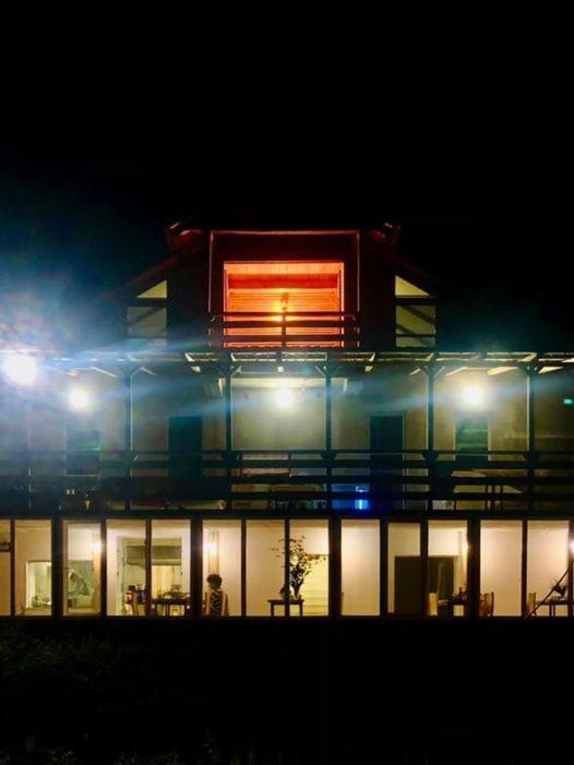 Hotel Alismereti Zekari Екстериор снимка